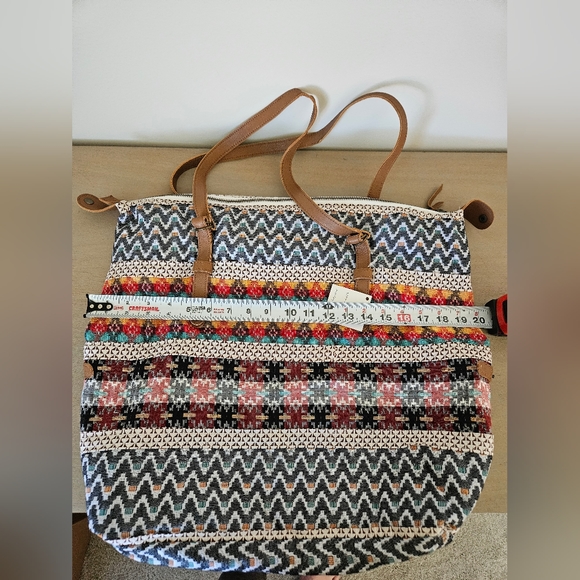 Noonday Collection Multicolor Patterned Tote - Picture 11 of 14